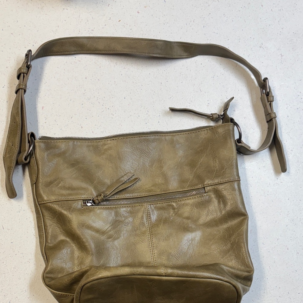 Elegant Crossbody Bag